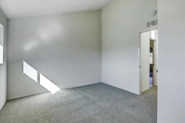 $325,000 | 111 Solar Drive, Grass Valley, CA 95945