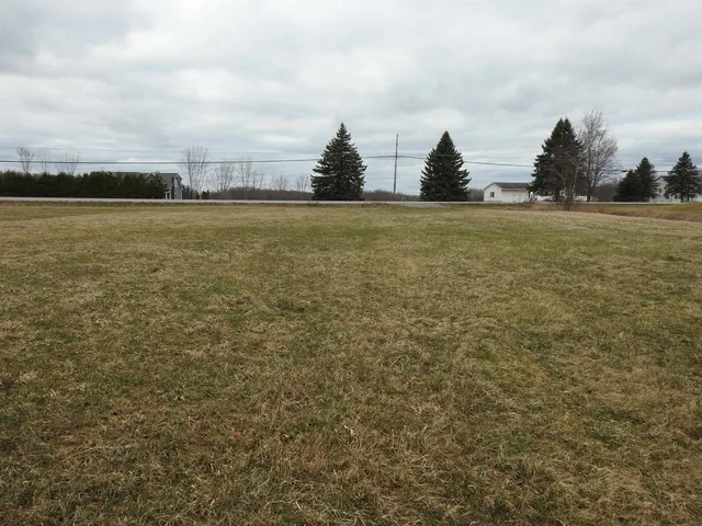 $600,000 | 2140 Sheldon Road, St. Albans, VT 05478