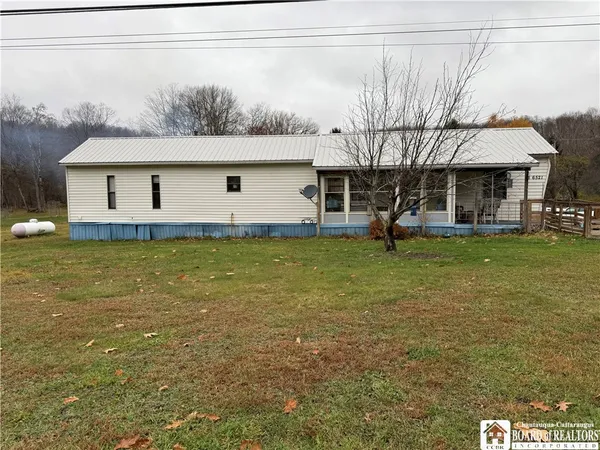$66,500 | 6521 Charlotte Center Road, Charlotte, NY 14782