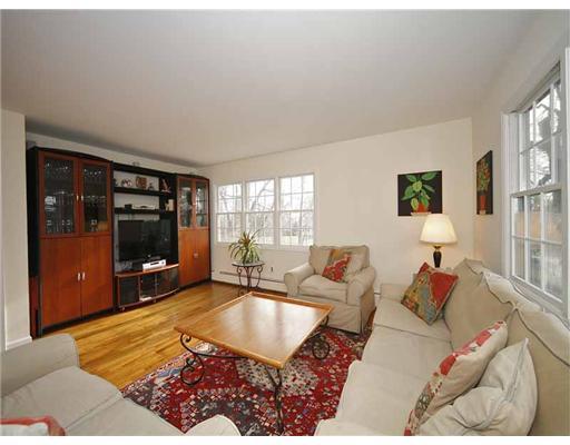 2 Wilson Ridge Road Darien, CT 06820 - Photo 8 of 20 a living room with furniture rug and window