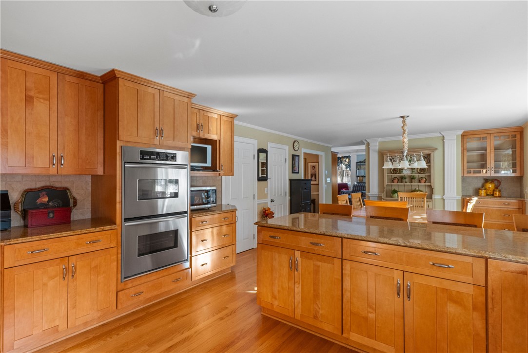 13 Chiswick Road Smithfield, RI 02828 - Photo 7 of 28