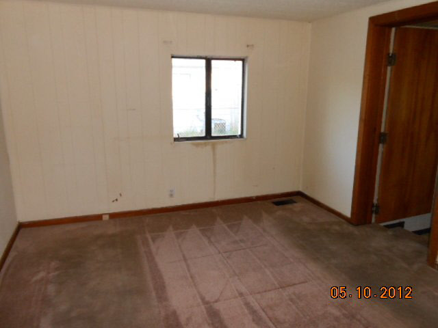 409 North Claypool Road Muncie, IN 47303 - Photo 4 of 9 Gallery Image 4