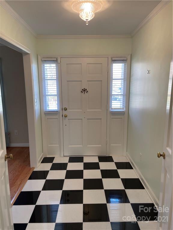 3105 Lake Shore Road South, Unit 127 Denver, NC 28037 - Photo 2 of 14 Gallery Image 2