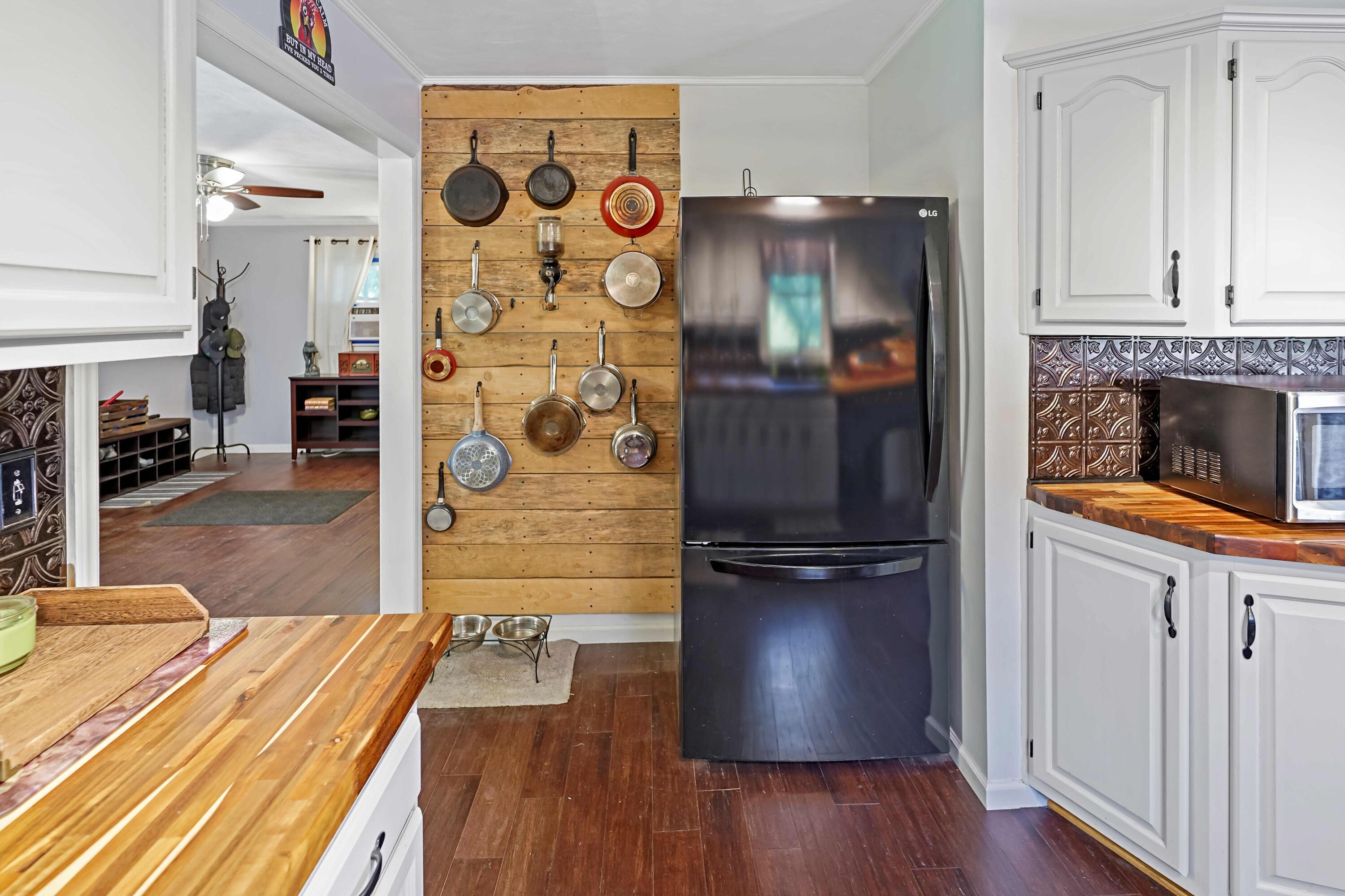 2904 Trinity Road Troutville, VA 24175 - Photo 8 of 26 DSC04810