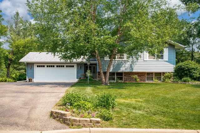 $639,000 | 5731 High Park Drive, Minnetonka, MN 55345