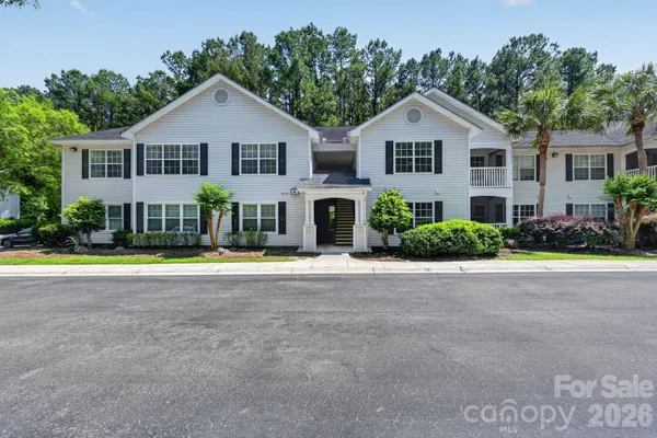 $219,000 | 50 Pebble Beach Cove, Unit K113, Bluffton, SC 29910