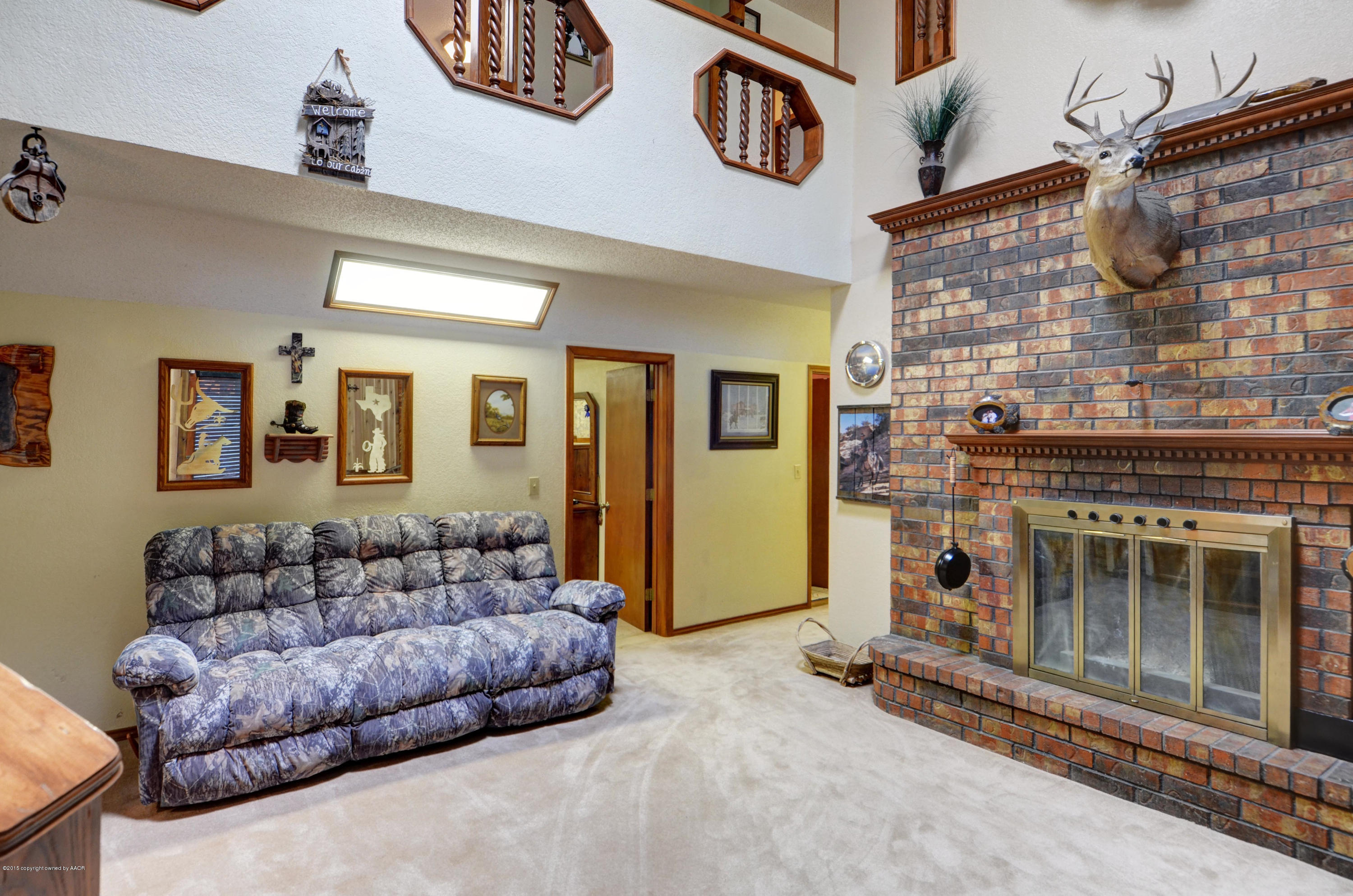 Living Room 3