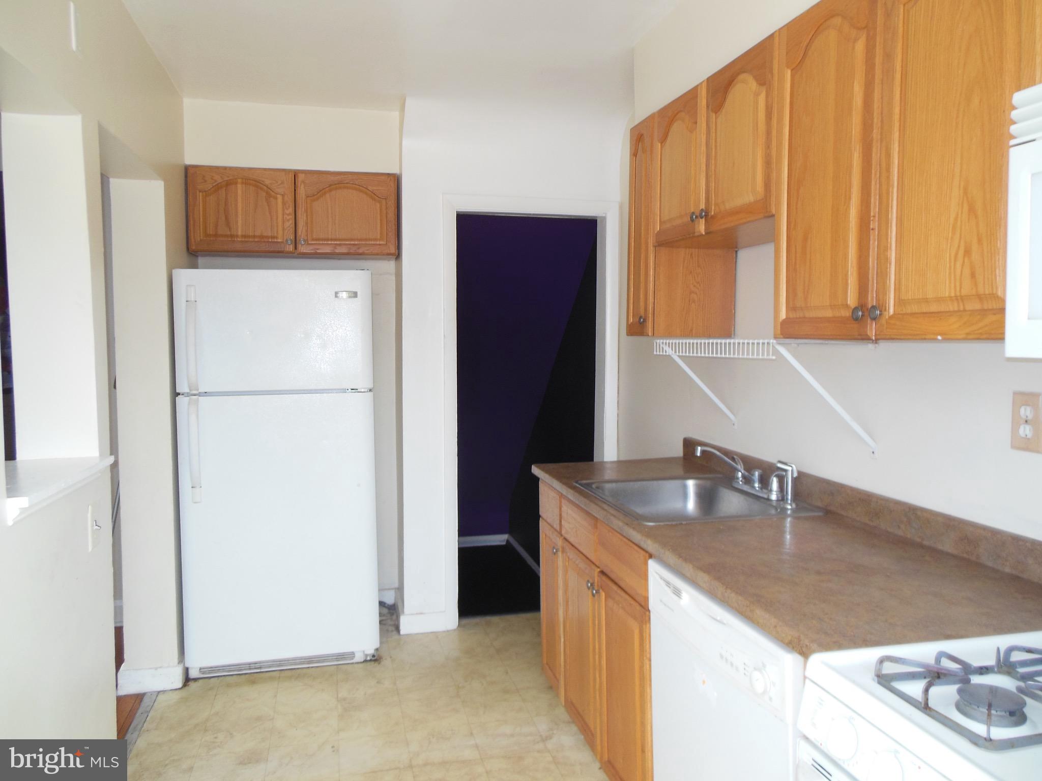 1908 Jasmine Road Baltimore, MD 21222 - Photo 14 of 19 Kitchen