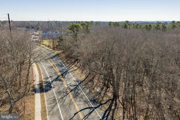 a view of a tennis court