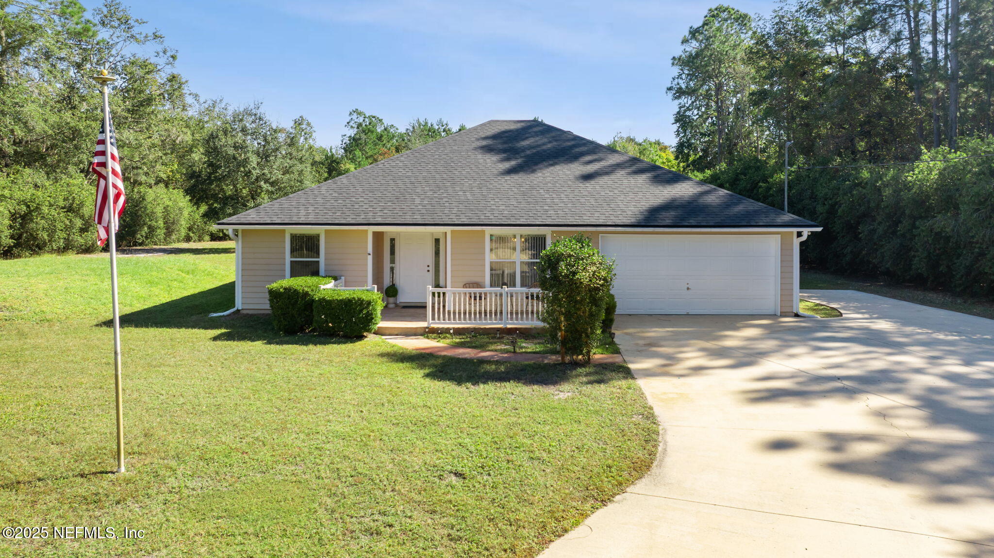 36 Currant Avenue Middleburg, FL 32068 - Photo 49 of 59 a view of a house with backyard and sitting area