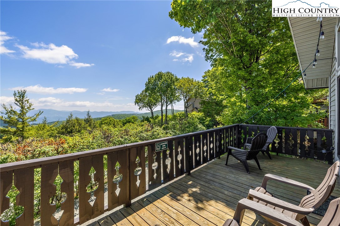 109 North Pinnacle Ridge Road, Unit 12 Beech Mountain, NC 28604 - Photo 14 of 26 Gallery Image 14