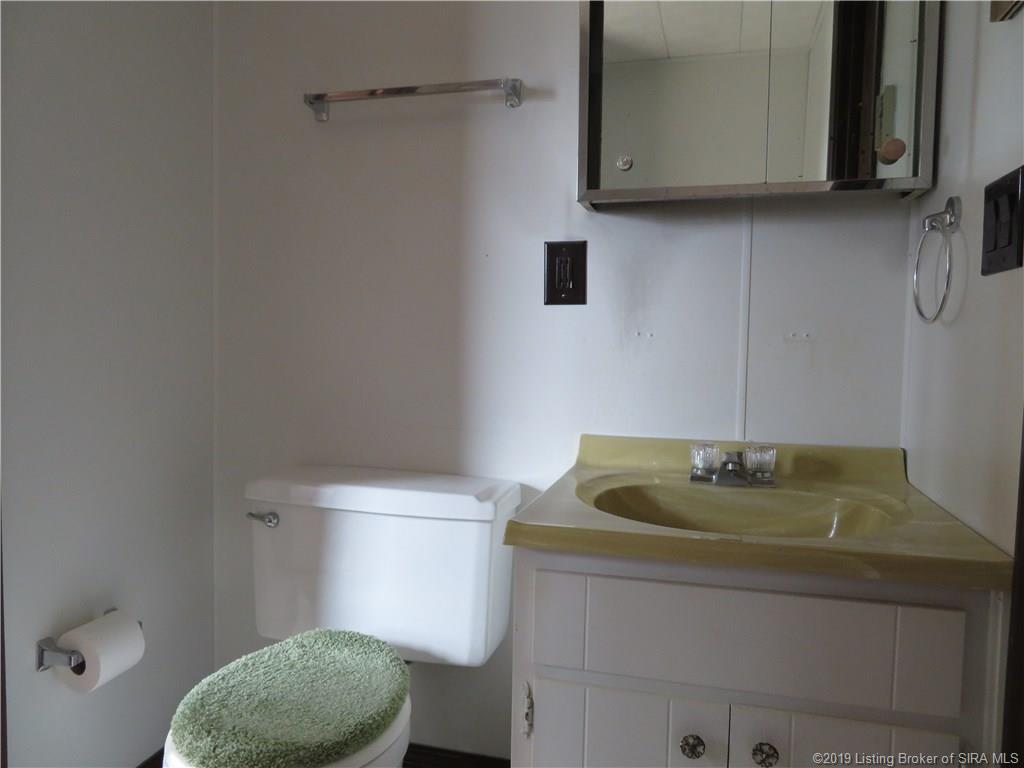 5015 Bethlehem New Washington Road Nabb, IN 47147 - Photo 10 of 21 Gallery Image 10