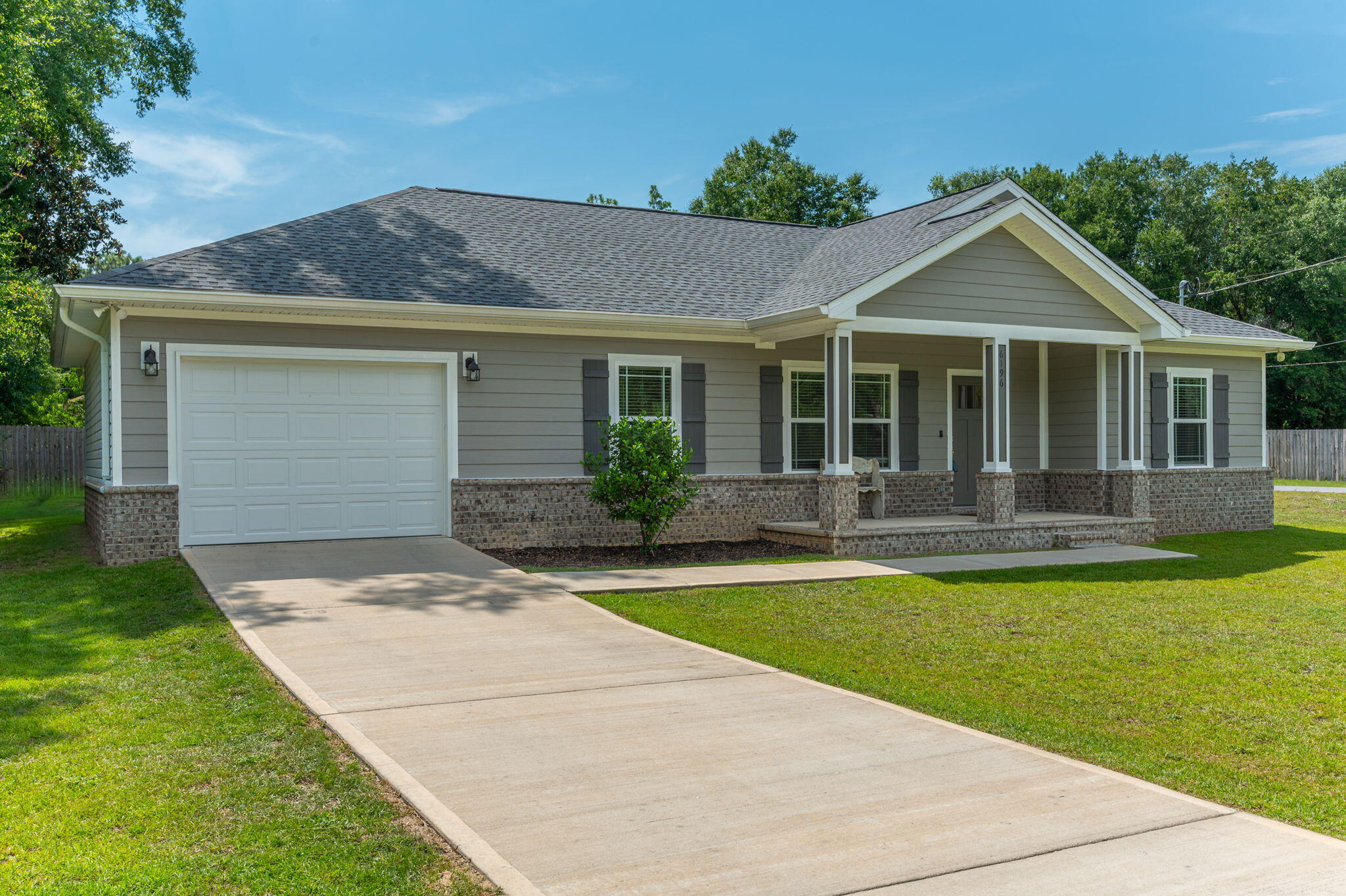 6196 Winstead Cove Crestview, FL 32539 - Photo 3 of 34 3-web-or-mls-6196 Winstead Cove Exterior