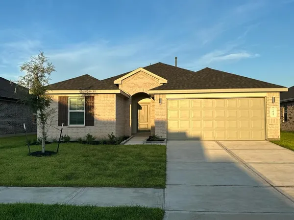 $2,095 | 7815 Elm Birch Lane, Rosharon, TX 77583