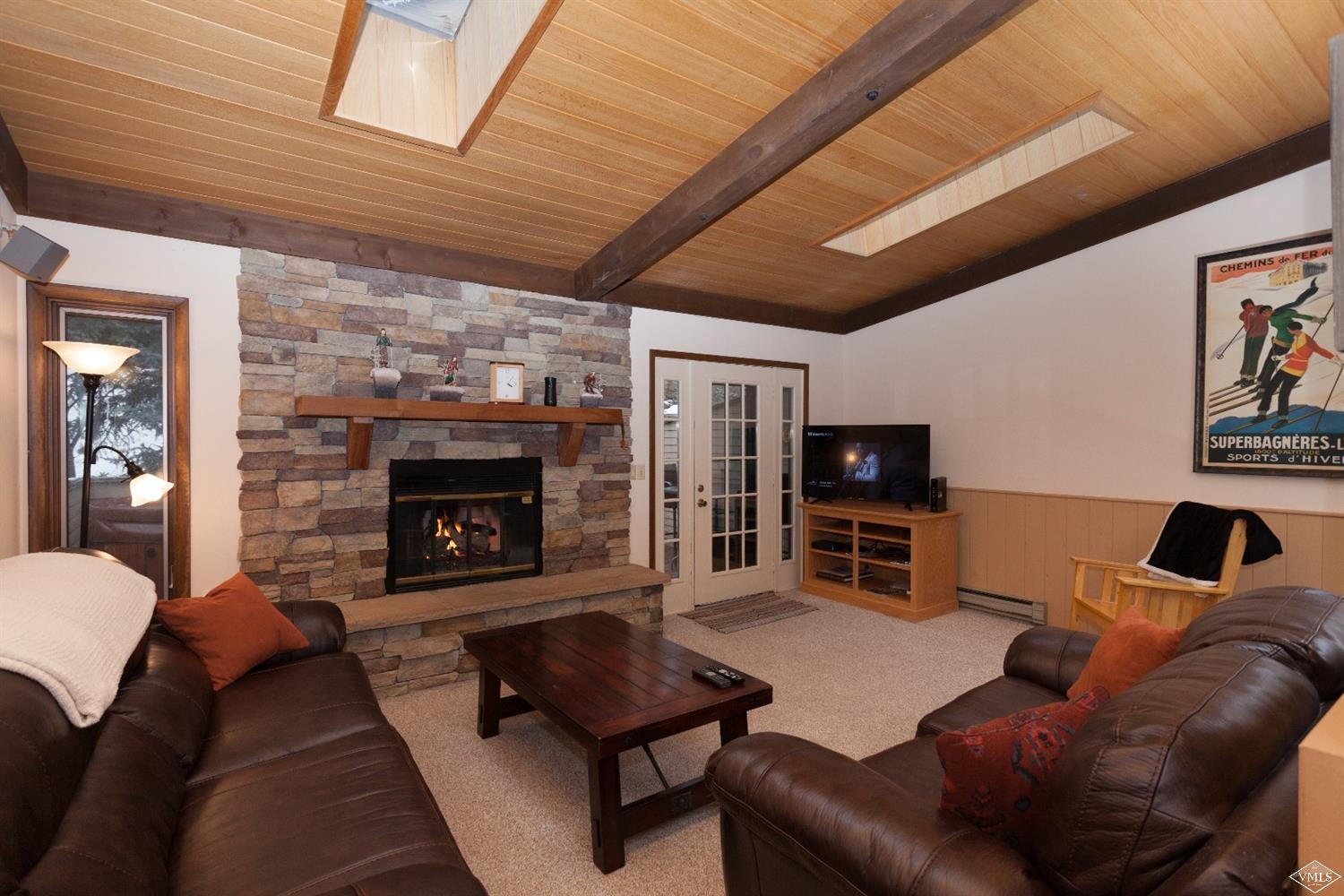 2570 Kinnickinnick Road, Unit H1 Vail, CO 81657 - Photo 4 of 25 Additional Photo
