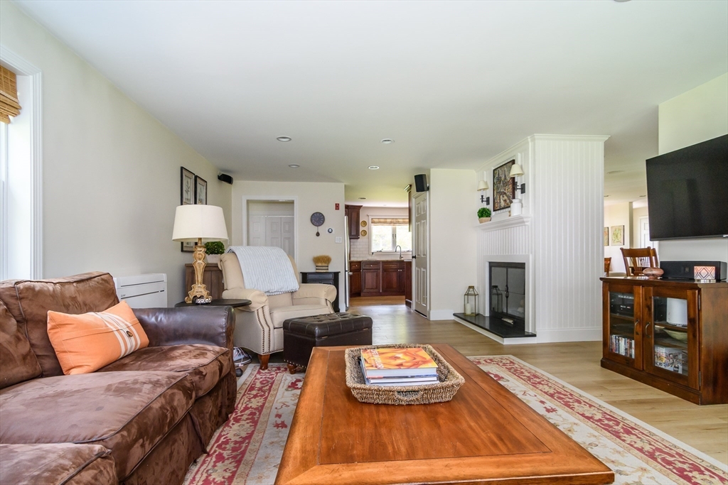 10 Liberty Street Natick, MA 01760 - Photo 12 of 35