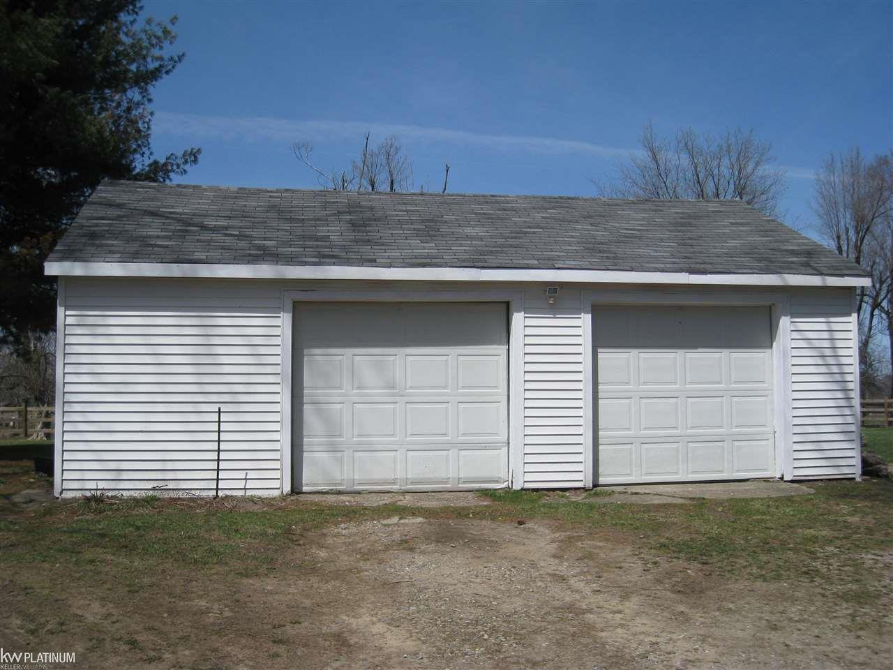 2165 Haines Road Lapeer, MI 48446 - Photo 37 of 37 Garage