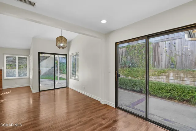 $915,000 | 32 Herringbone Court, Newbury Park, CA 91320