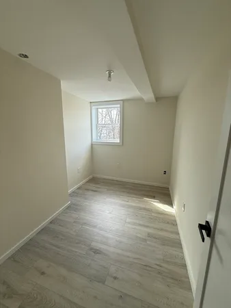 $6,000 | 359 Lowell Street, Unit 2, Somerville, MA 02145