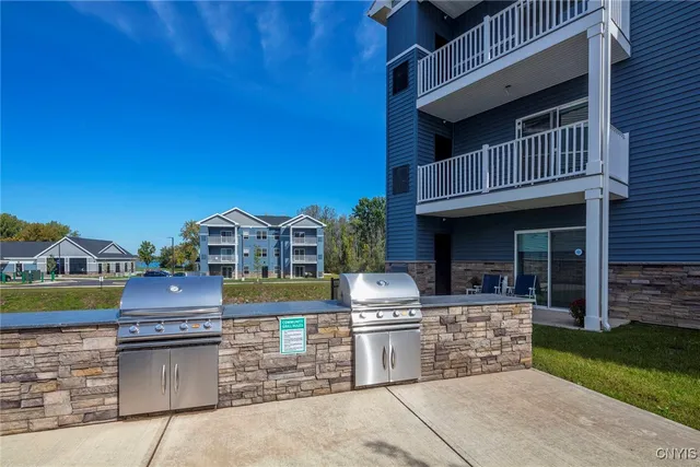 $1,760 | 22 Loso Drive, Cicero, NY 13039