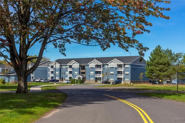 $1,760 | 22 Loso Drive, Cicero, NY 13039