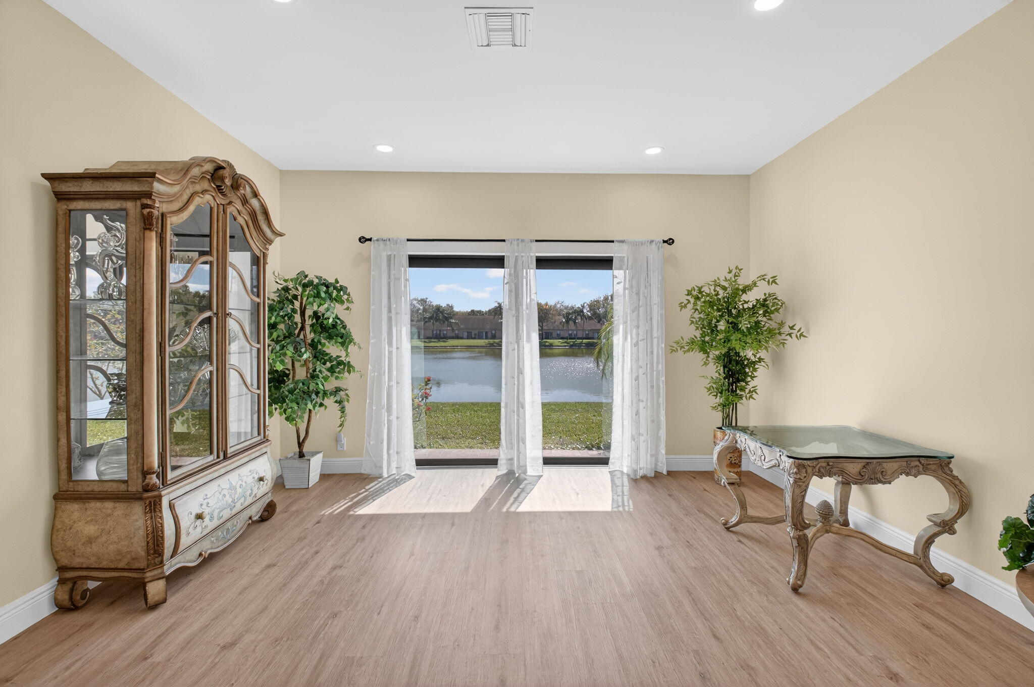 8350 Springlake Drive Boca Raton, FL 33496 - Photo 11 of 54 11-web-or-mls-DSC_5699