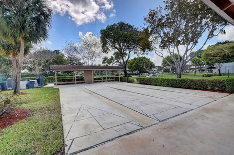 $469,000 | 8350 Springlake Drive, Boca Raton, FL 33496