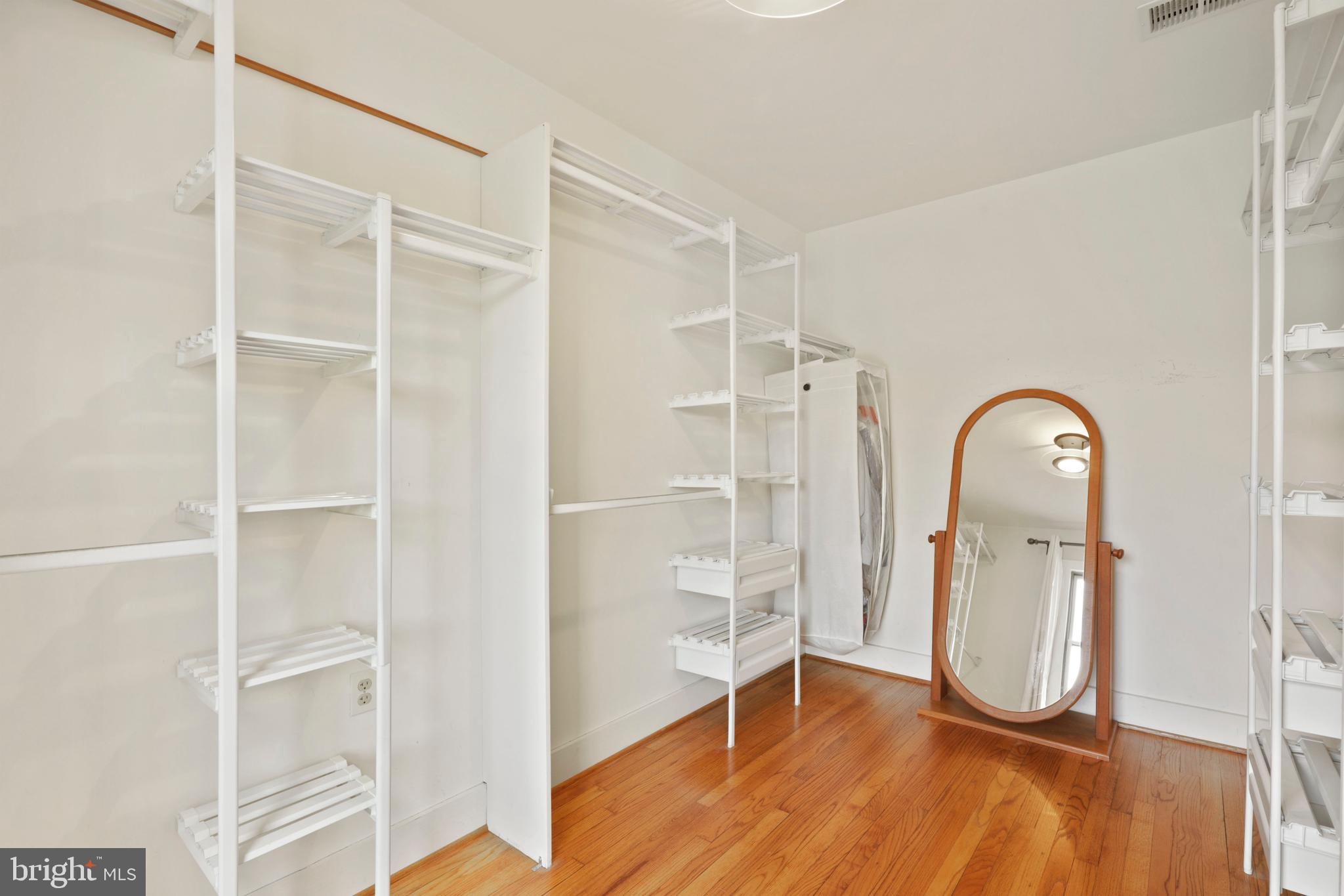 3820 Blenheim Road Phoenix, MD 21131 - Photo 50 of 125 Large walk-in closet