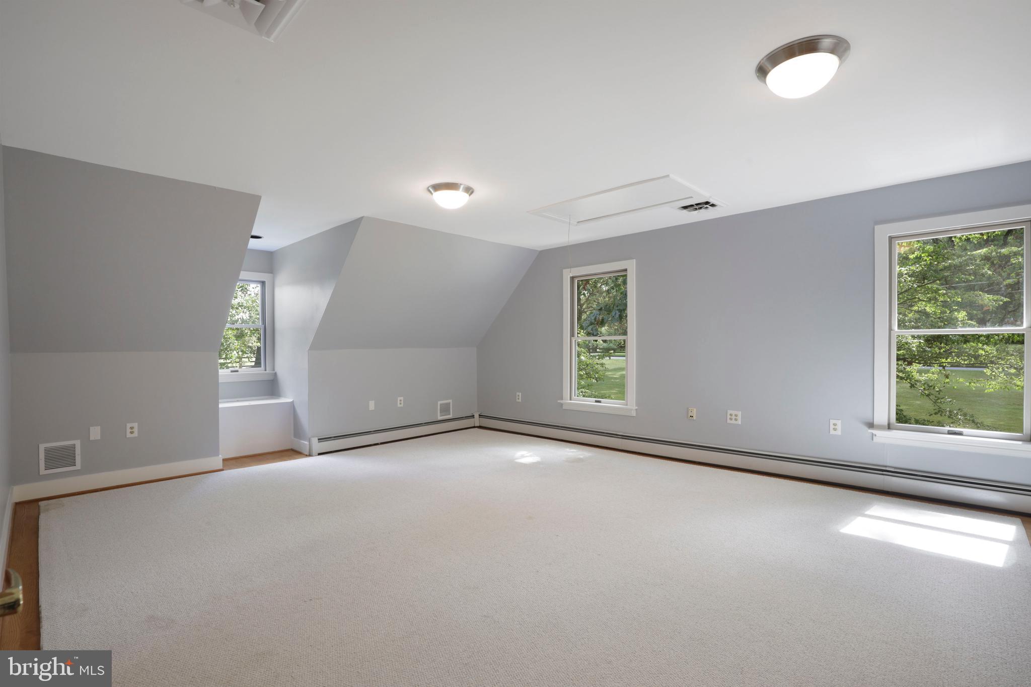 3820 Blenheim Road Phoenix, MD 21131 - Photo 63 of 125 Third large bedroom