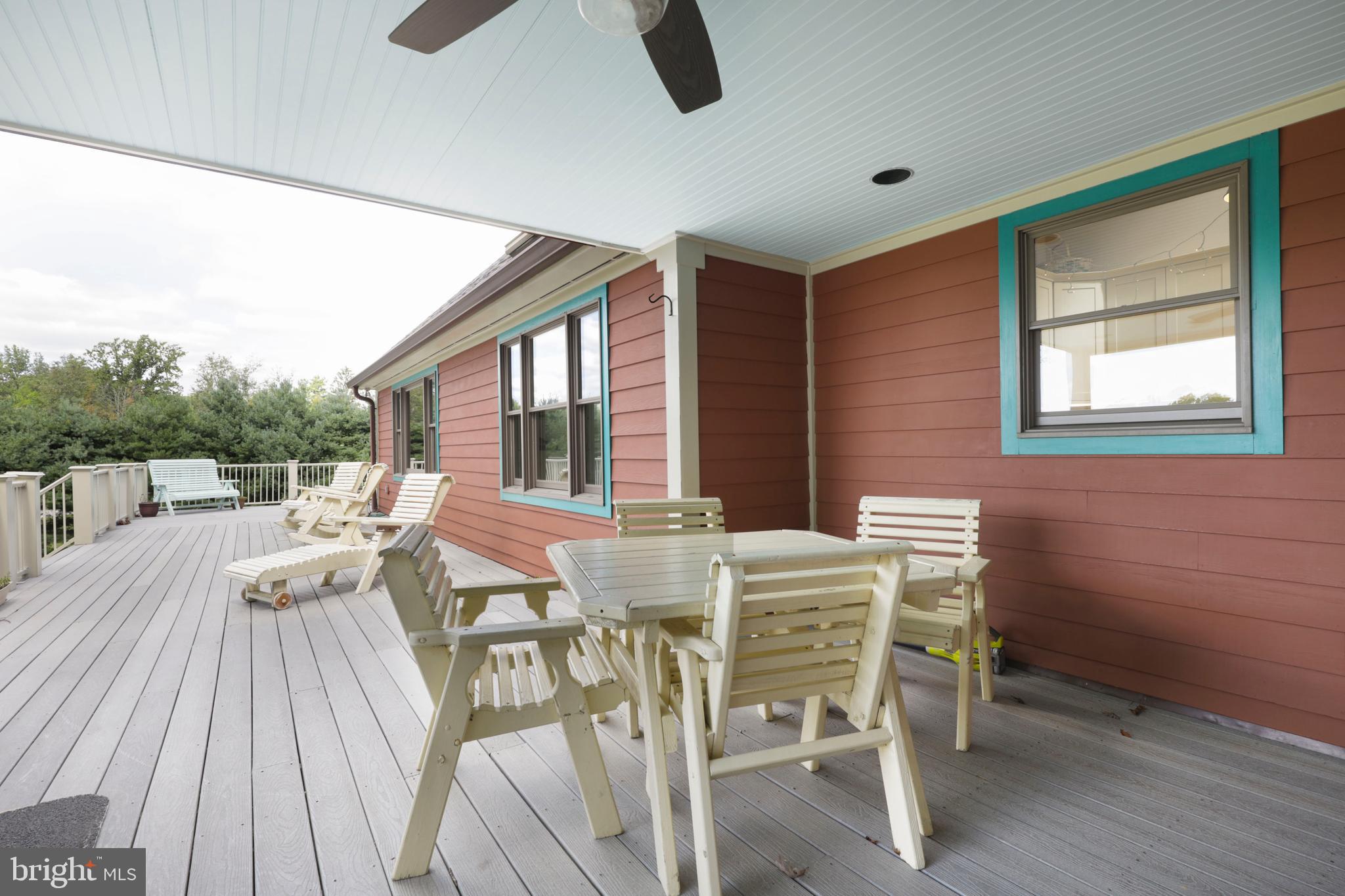 3820 Blenheim Road Phoenix, MD 21131 - Photo 80 of 125 Large inviting deck