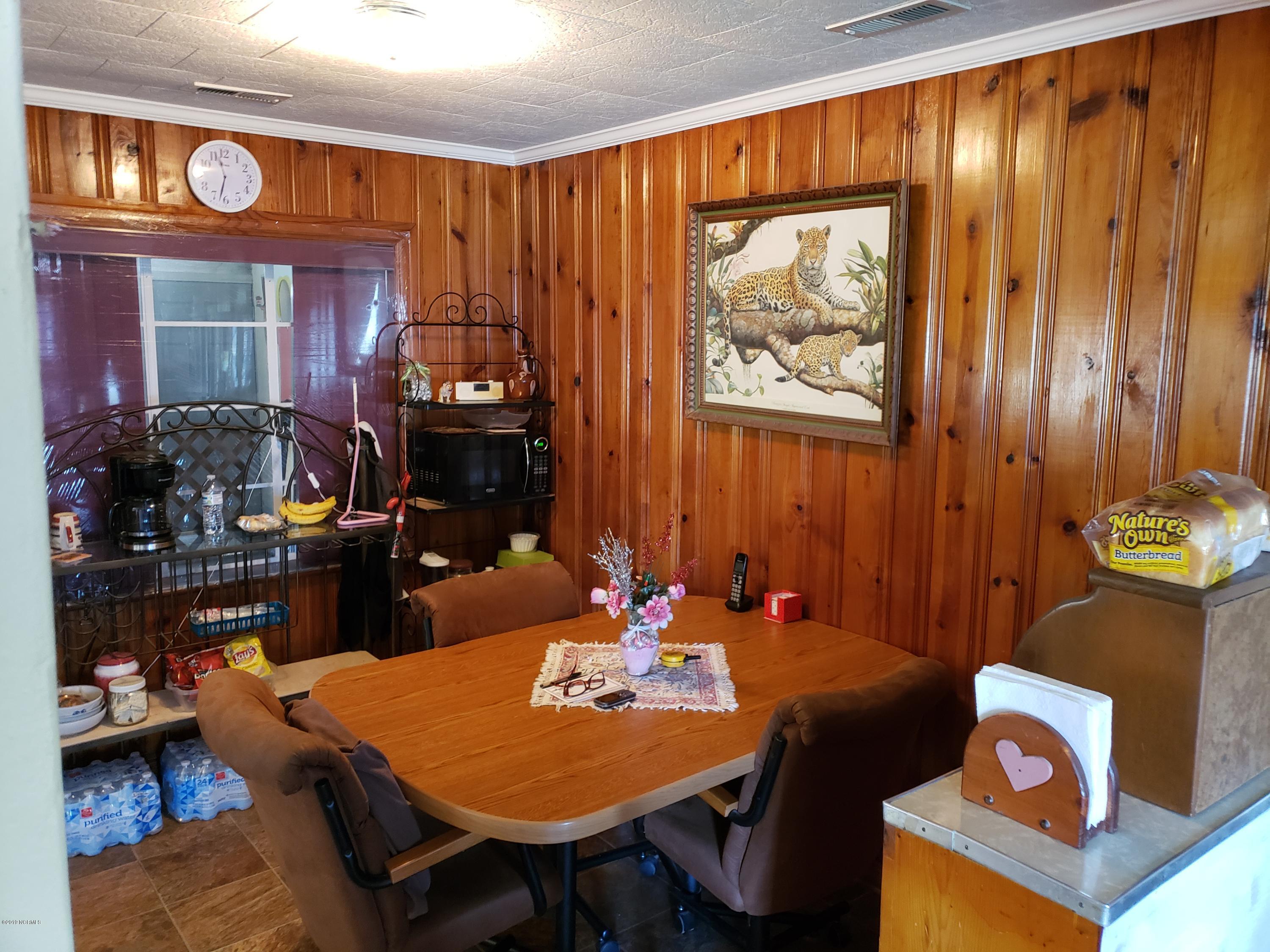 153 Johnson Point Road New Bern, NC 28560 - Photo 7 of 24 6