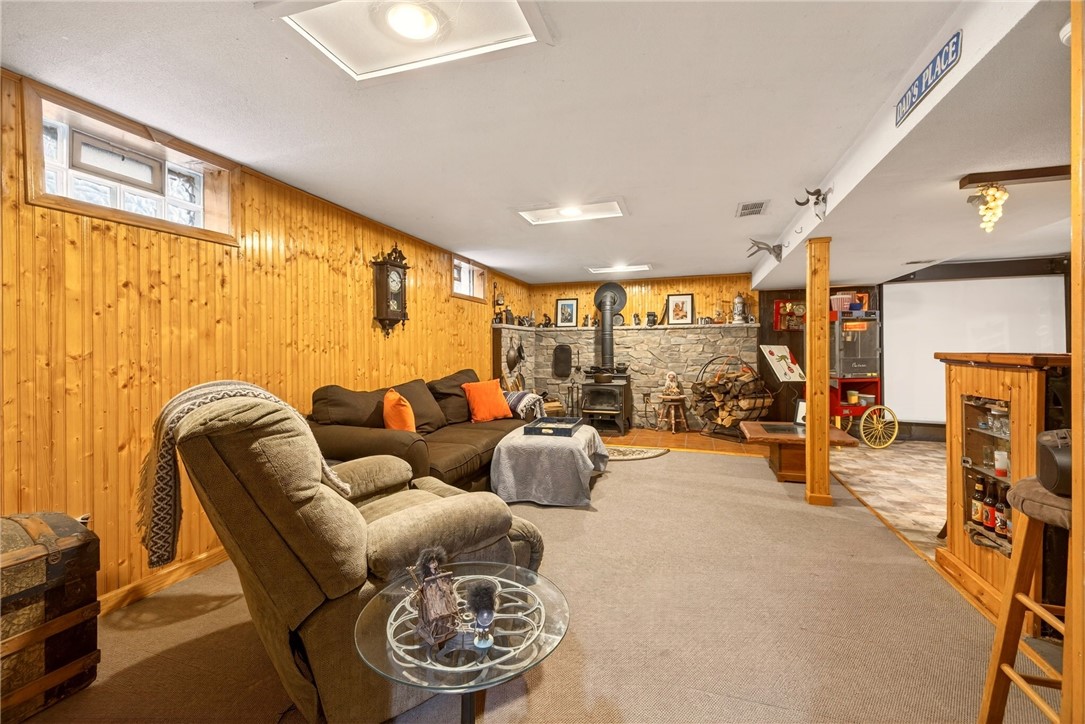 19 Gannett Road Farmington, NY 14425 - Photo 18 of 28