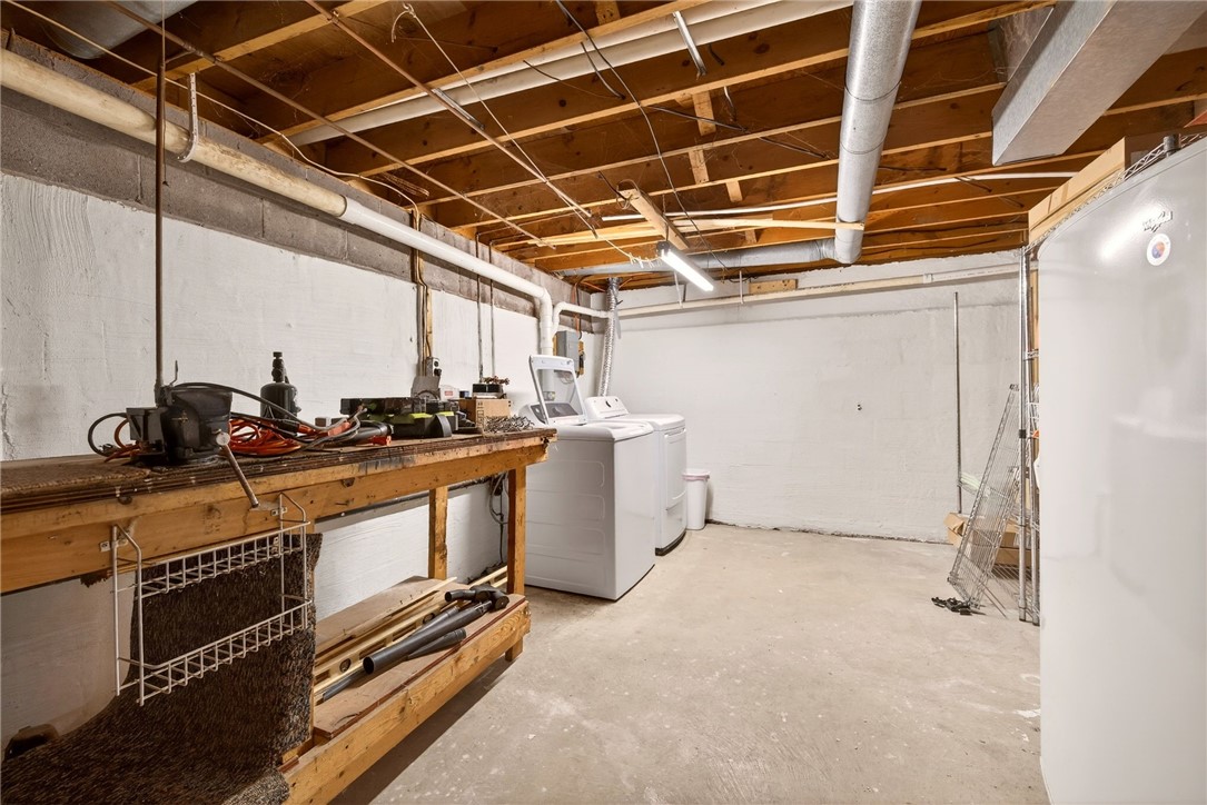 19 Gannett Road Farmington, NY 14425 - Photo 22 of 28