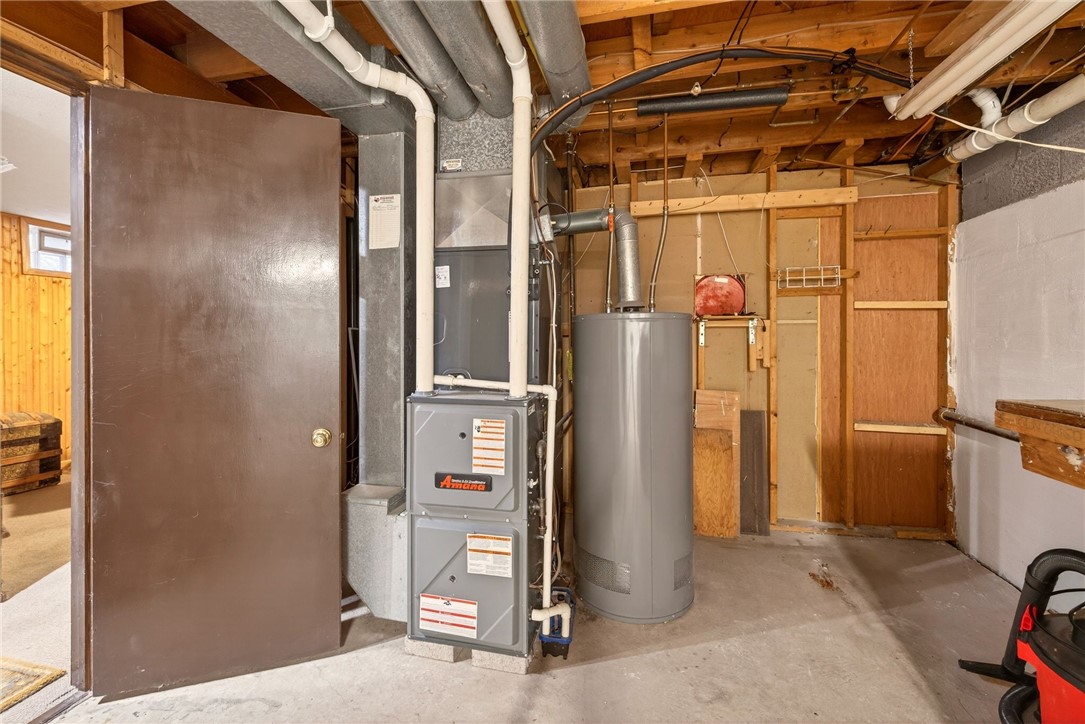 19 Gannett Road Farmington, NY 14425 - Photo 23 of 28