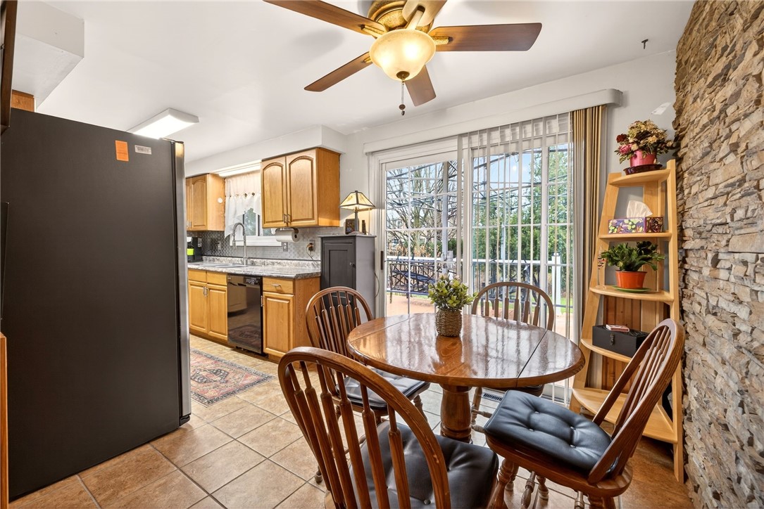 19 Gannett Road Farmington, NY 14425 - Photo 9 of 28