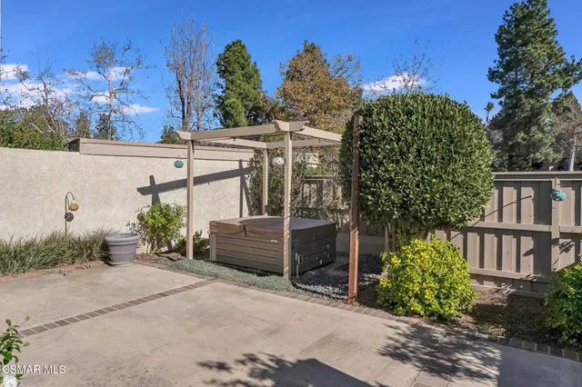 $3,800 | 2995 Dogwood Circle, Thousand Oaks, CA 91360