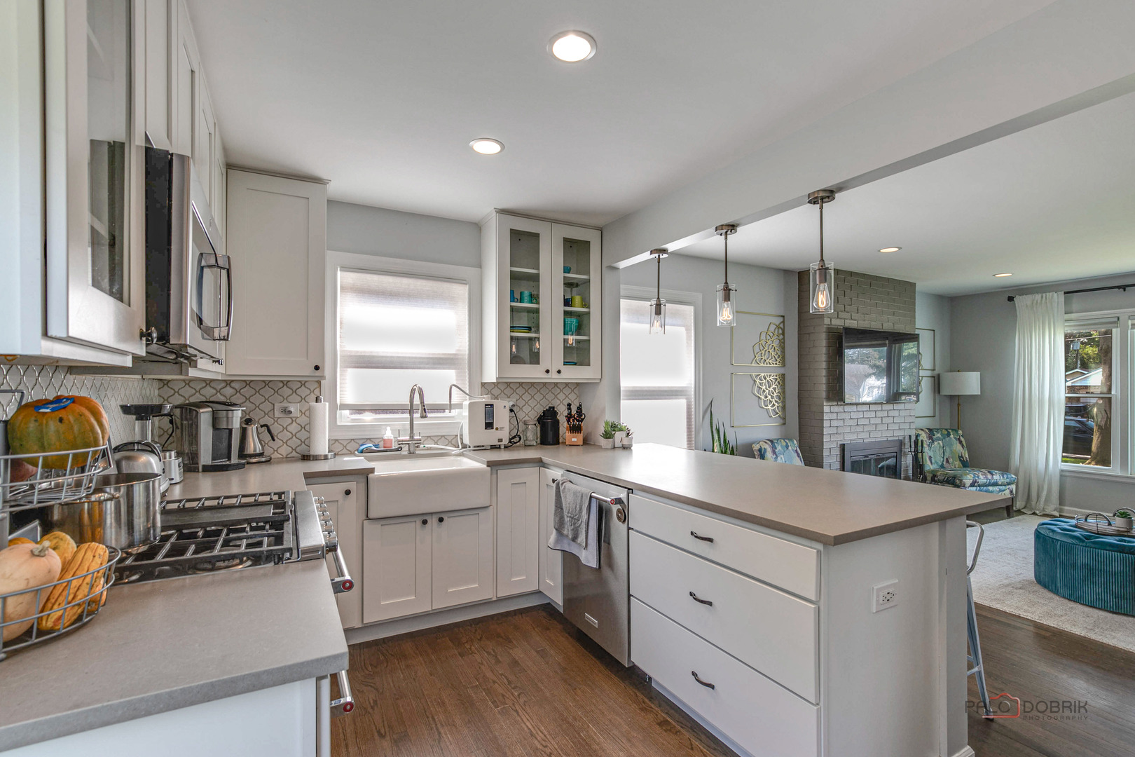 1242 Arbor Vitae Road Deerfield, IL 60015 - Photo 7 of 17 Gallery Image 7