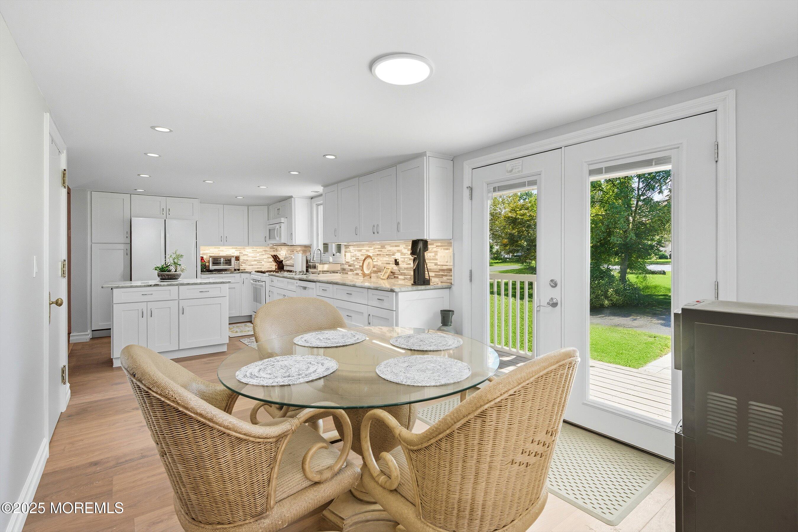 102 Colts Neck Road Farmingdale, NJ 07727 - Photo 17 of 48 17-Breakfast