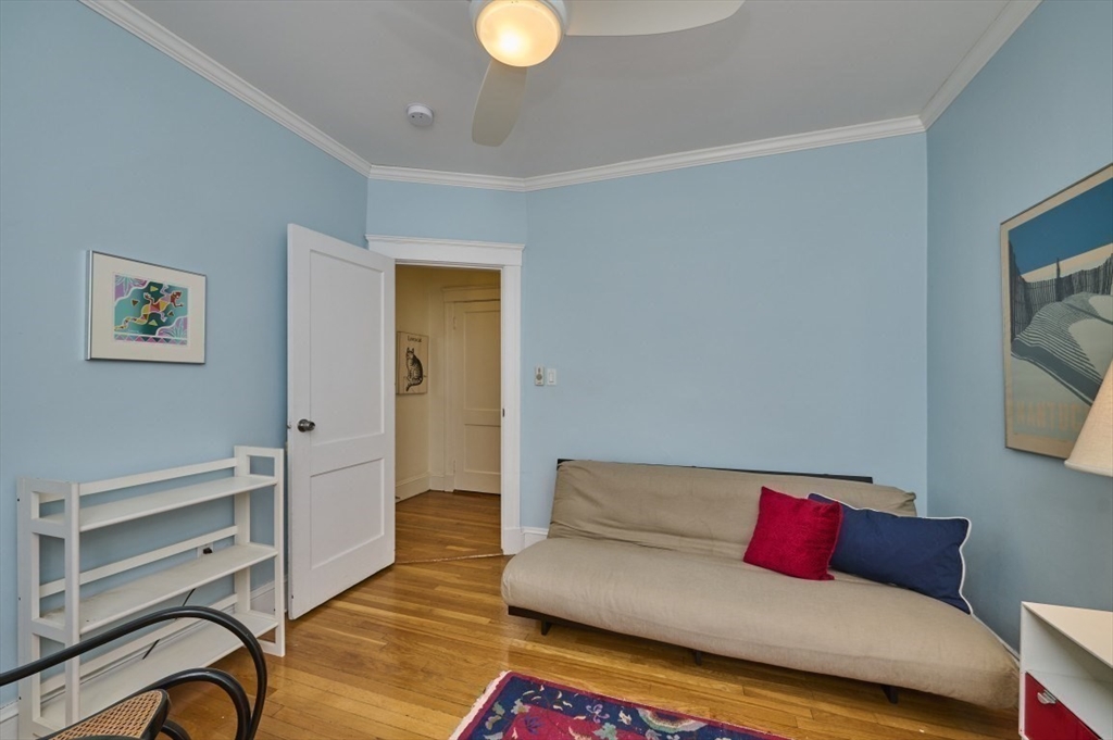 233 Freeman Street, Unit 4 Brookline, MA 02446 - Photo 15 of 19