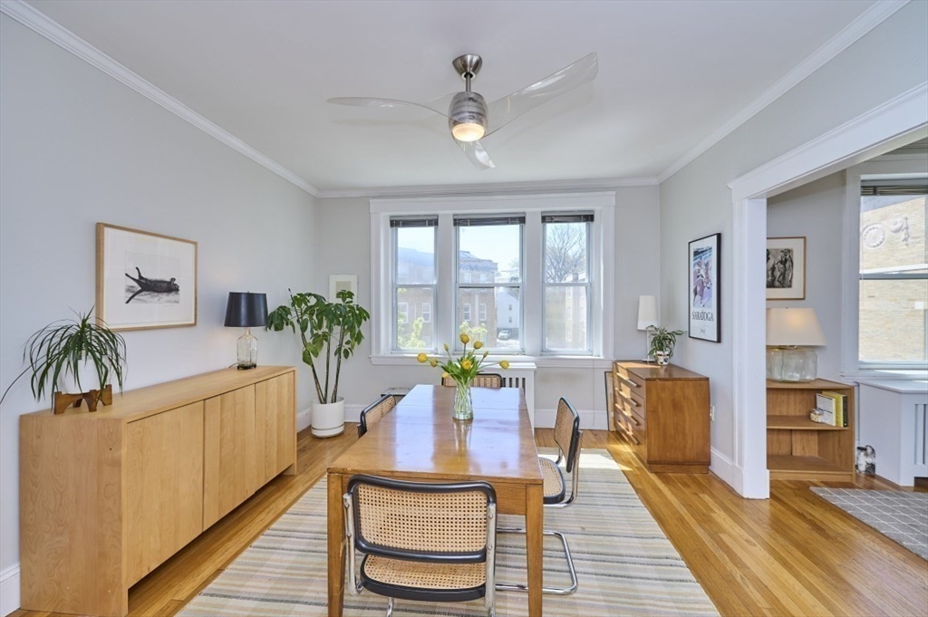 233 Freeman Street, Unit 4 Brookline, MA 02446 - Photo 5 of 19