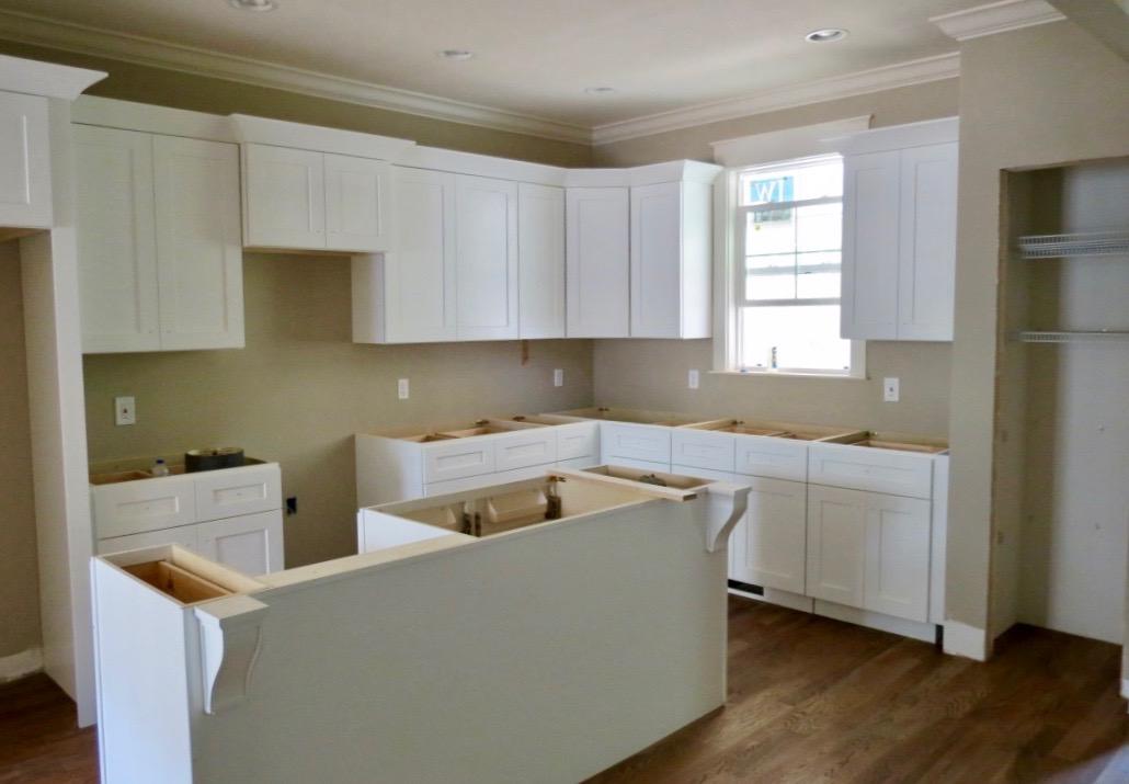 9374 Chirping Road, Unit 298 Hixson, TN 37343 - Photo 5 of 11 KITCHEN