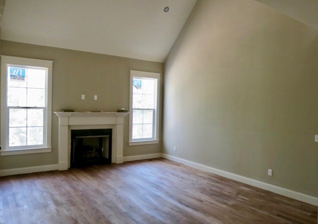 9374 Chirping Road, Unit 298 Hixson, TN 37343 - Photo 7 of 11 GREAT ROOM
