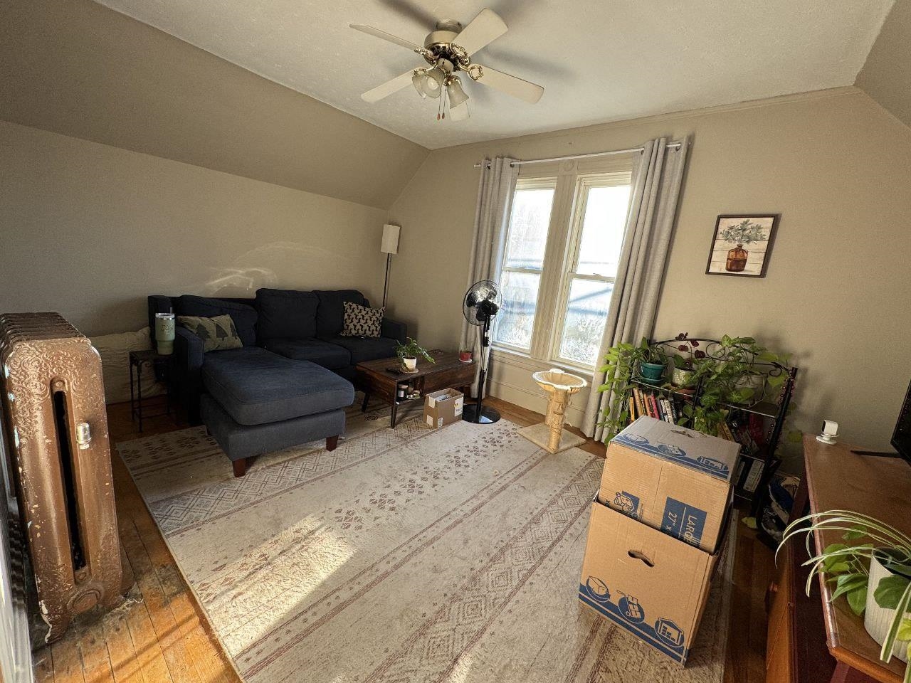 107 Russell Street, Unit 2 Manchester, NH 03104 - Photo 3 of 9