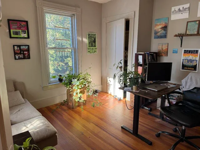 $1,850 | 107 Russell Street, Unit 2, Manchester, NH 03104