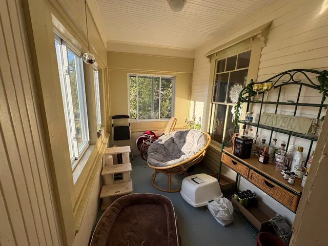 $1,850 | 107 Russell Street, Unit 2, Manchester, NH 03104