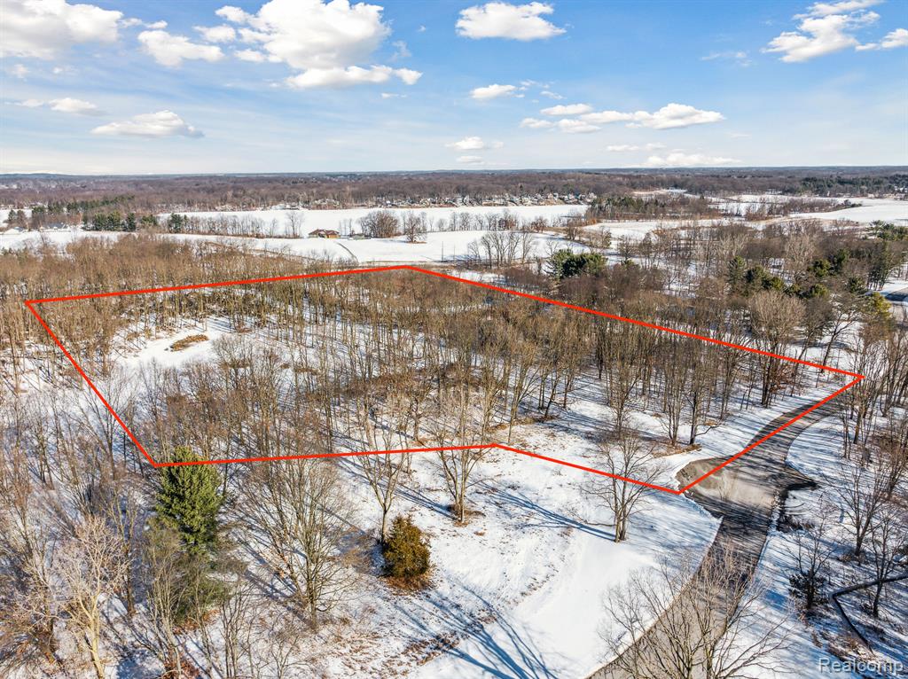 13 Equus Hills Howell, MI 48843 - Photo 20 of 22