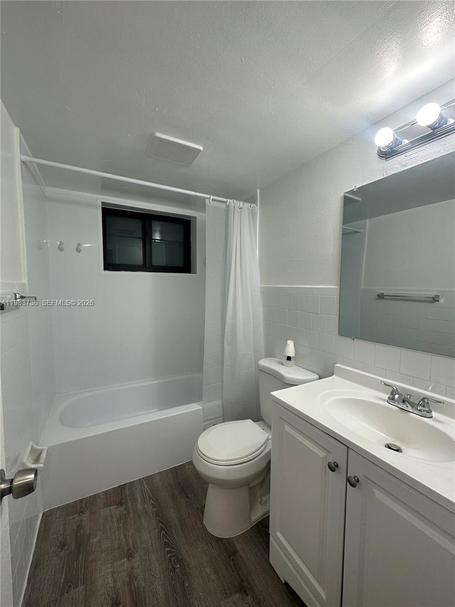 529 Southwest 4th Street, Unit 305 Miami, FL 33130 - Photo 14 of 30