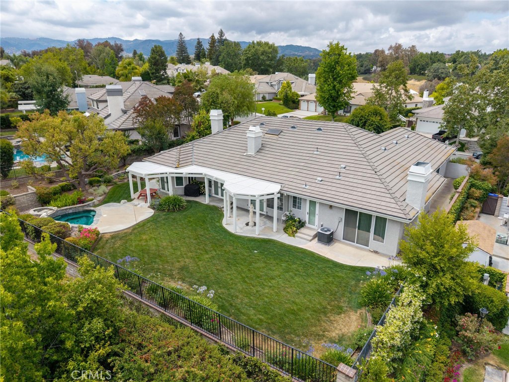 26072 Charing Cross Road Valencia, CA 91355 - Photo 42 of 105