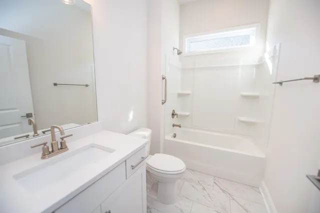 $379,999 | 1735 Wabash Place, Boiling Springs, SC 29316