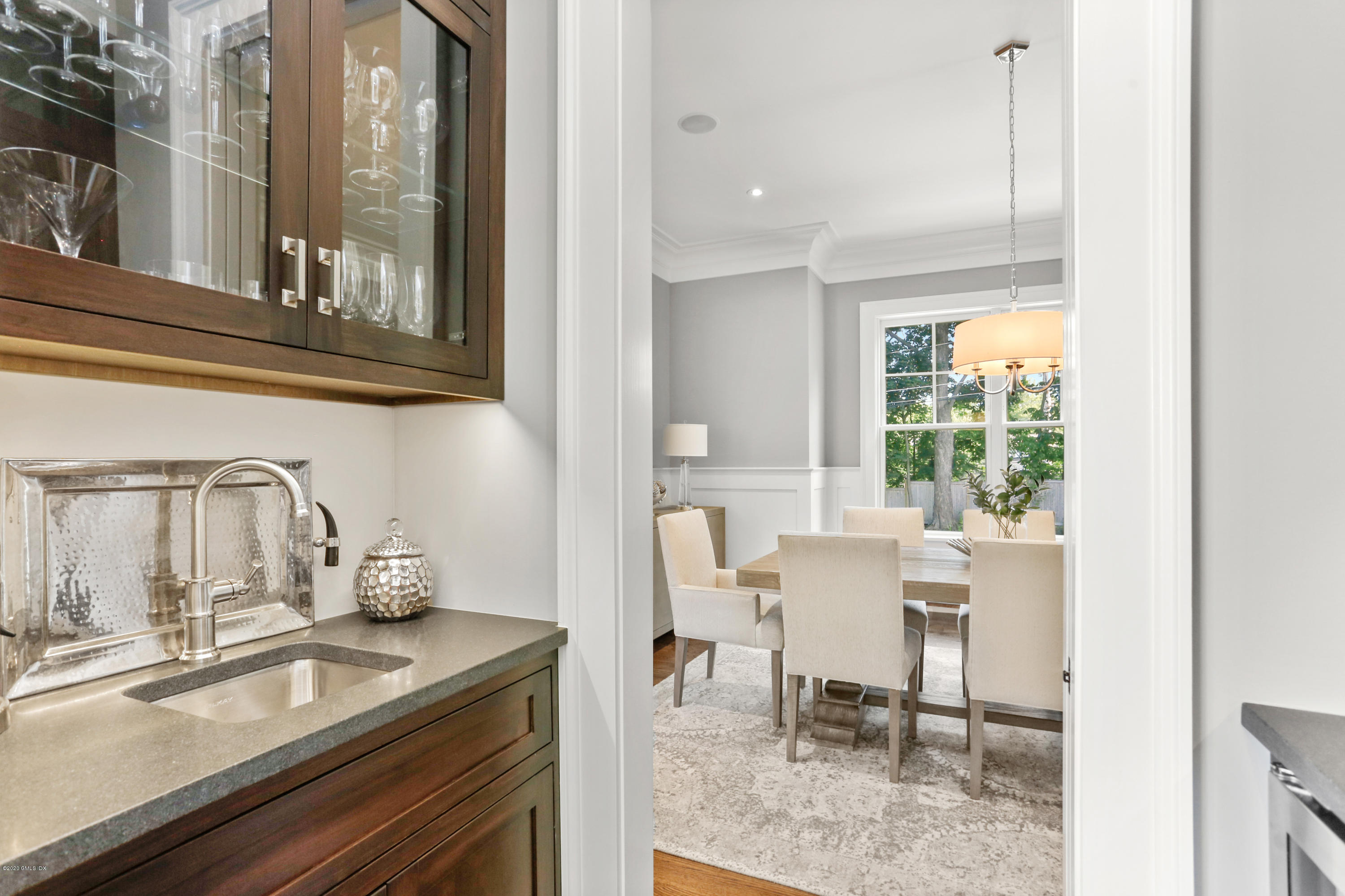 3 Juniper Lane Riverside, CT 06878 - Photo 11 of 46 a dining room with furniture and a window